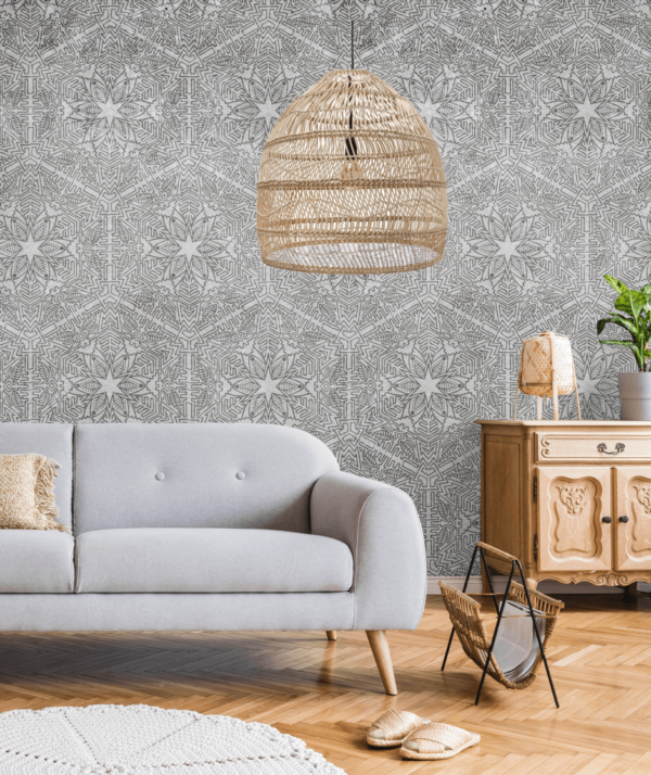 woonkamer in scandinavische stijl met op achtergrond mooi behang met mandalapatroon hexagonpatroon, in zwartwitte lijnen